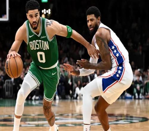 _76人12绿军！布朗超越拉塞尔，塔图姆完成双里程碑_76人12绿军！布朗超越拉塞尔，塔图姆完成双里程碑