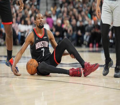 火箭湖人恩怨_火箭队对战湖人_