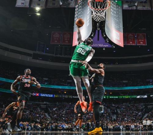 _中国女篮3分惜败_日本男篮3分惜败