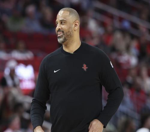 _火箭惨败湖人_火箭被湖人打散