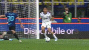 3-2！国米大逆转+进决赛争2冠，大黑马出局，意甲争四也难_3-2！国米大逆转+进决赛争2冠，大黑马出局，意甲争四也难_