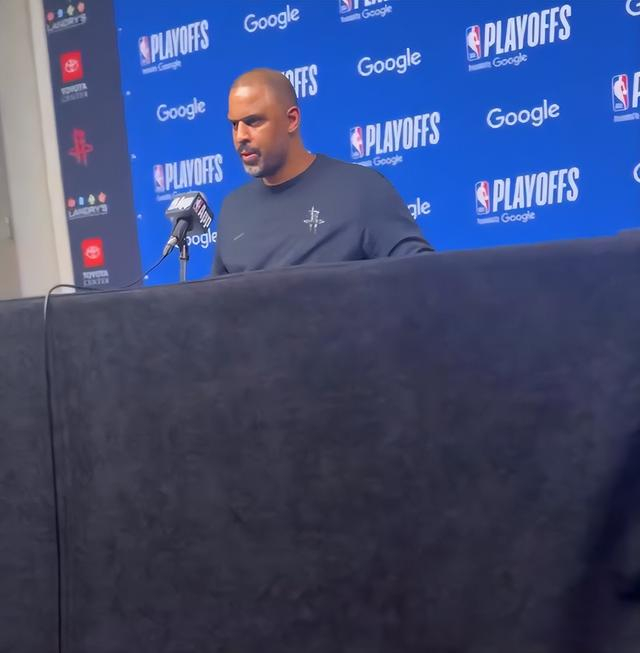 乌度卡眼神涣散复盘失利！无法理解神奇失误送好局 美记认为该解雇_乌度卡眼神涣散复盘失利！无法理解神奇失误送好局 美记认为该解雇_