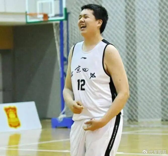 _司令宠婚_司令娇妻诈尸了