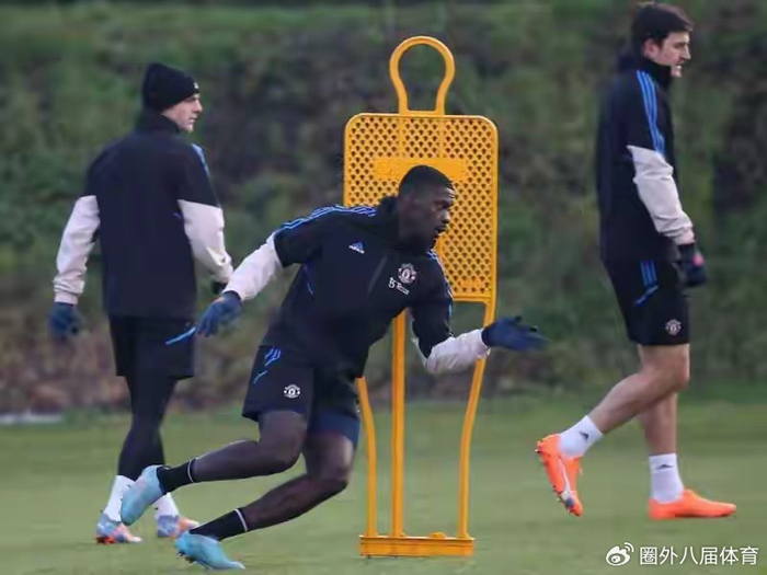 曼联队队长__曼联场上队长