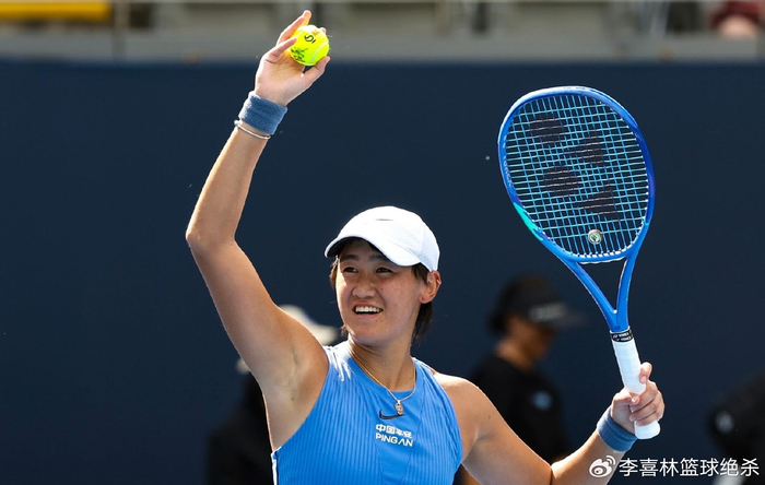 2-0进四强！中国女网25岁1米82王牌再冲冠：16胜1负追赶郑钦文
