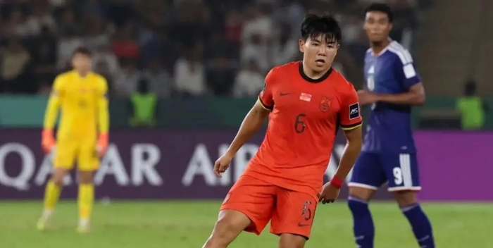 继续留洋！徐彬受伤，已回狼队，明年有望踢英冠__继续留洋！徐彬受伤，已回狼队，明年有望踢英冠