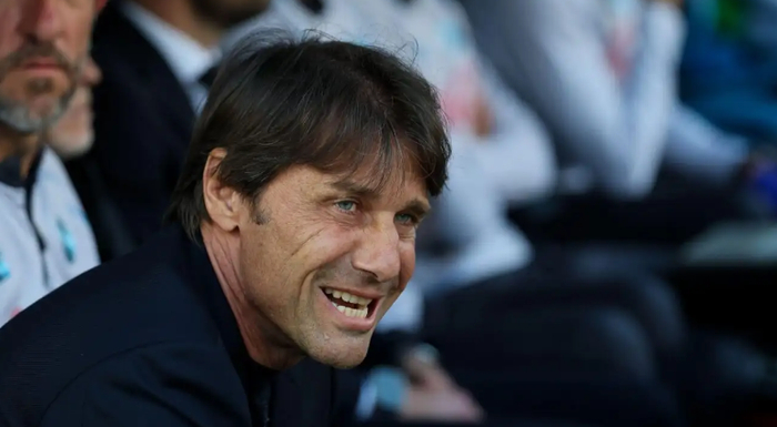 切尔西酝酿疯狂换帅孔蒂兰帕德法布雷加斯齐卷传闻