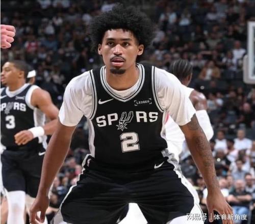 _杀疯了！25+27，75%+80%，马刺太烦恼了！_杀疯了！25+27，75%+80%，马刺太烦恼了！