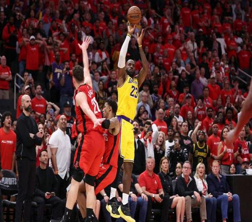 火箭逆转快船__逆转火箭落后领先戏队球队是谁