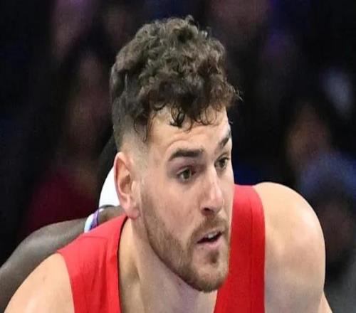 qq申请加好友对方末回应_外交部回应美暂停资助世卫组织_