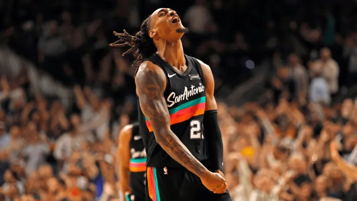 _G3马刺120-108战胜开拓者 球员评价：3人优秀，3人及格，3人低迷_G3马刺120-108战胜开拓者 球员评价：3人优秀，3人及格，3人低迷