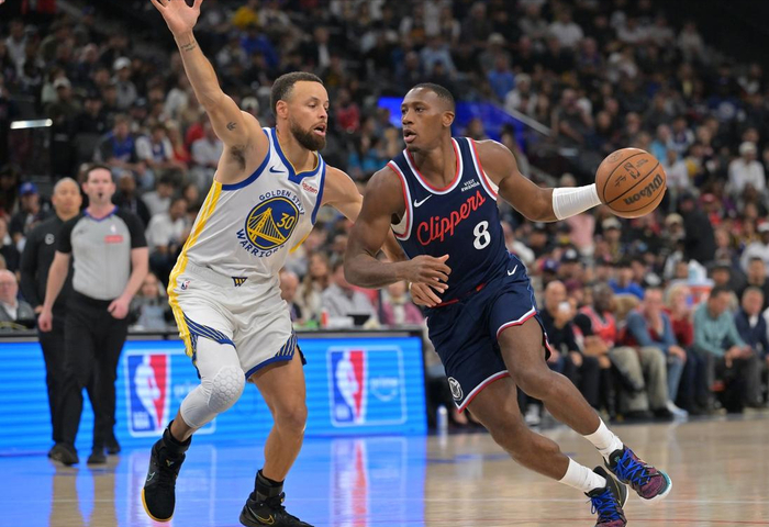 你来我往的比赛，勇士怎么赢的，做好了4件事，一人是隐形功臣