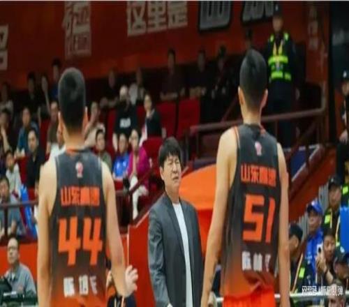 _辽宁男篮虽败犹荣_搜一下辽宁男篮