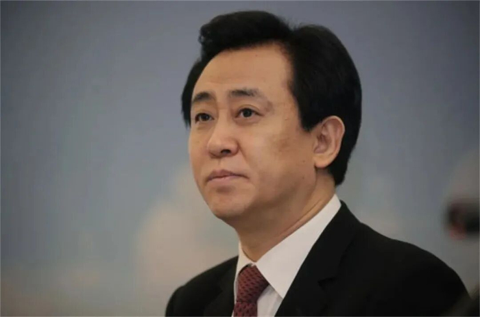 _许家印的人生传奇视频_三年前许家印