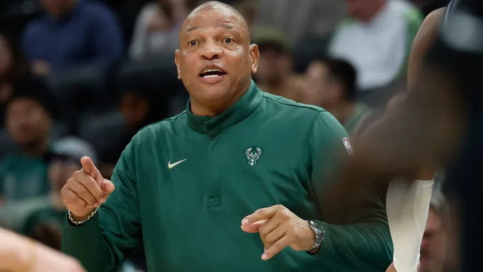 _老里接班人定了！雄鹿聘詹金斯担任球队新帅 全程未征求字母意见_老里接班人定了！雄鹿聘詹金斯担任球队新帅 全程未征求字母意见