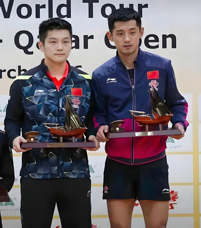 巅峰张继科vs巅峰樊振东，谁更能打？国乒最强陪练郝帅开口颠覆认知