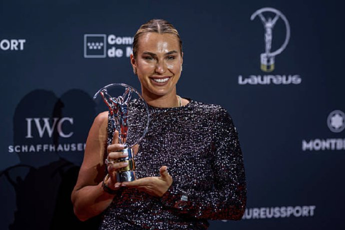 偏爱网球？劳伦斯再得多项大奖！