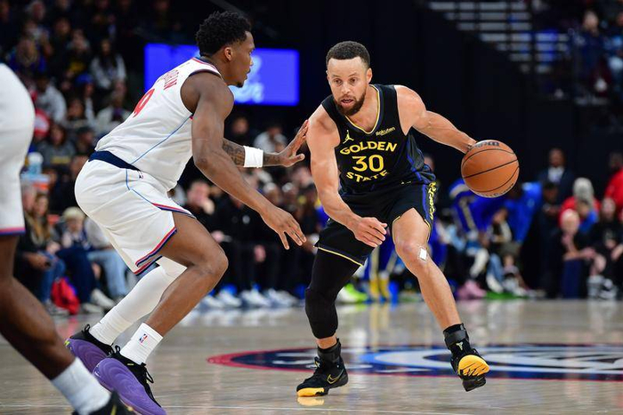 _库里代言牌子_库里代言鞋子