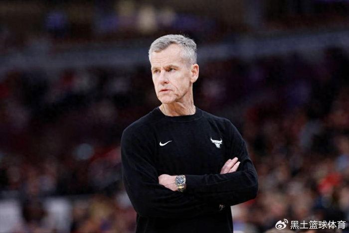 不愿参与雷霆重建，却在芝加哥蹉跎六年，NCAA名帅选择离开