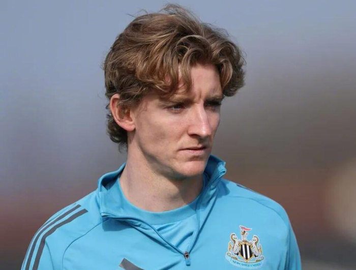 拜仁先获戈登加盟承诺再与纽卡谈判