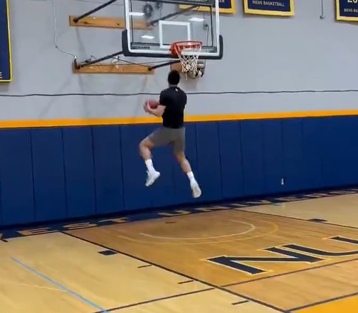 淡厚然回美后明确目标！强化中远投能力，告别传统内线打法！_淡厚然回美后明确目标！强化中远投能力，告别传统内线打法！_