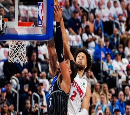 爆冷！东部第一再输一局，魔术酝酿黑八，康宁汉姆9失误无缘逆转