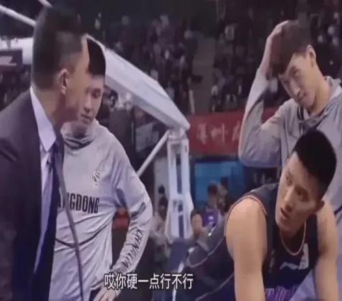 _库里生涯黑点_库里又创一神迹