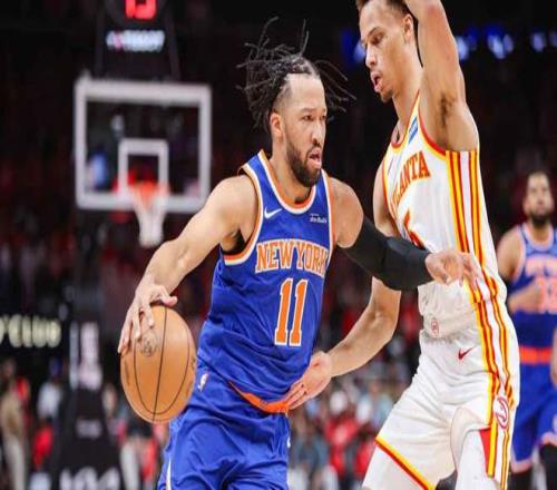 老鹰队丹尼尔斯谈防守尼克斯队杰伦布伦森：他几乎没有弱点