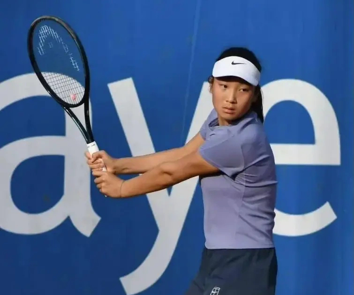 _挺进四强冲冠！中国女网15岁1米80新星崛起：李娜恩师助她蜕变_挺进四强冲冠！中国女网15岁1米80新星崛起：李娜恩师助她蜕变