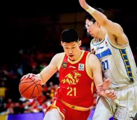 上海队男篮_上海男篮与广州男篮比赛_