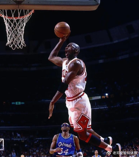 乔丹科比出手次数对比_乔丹科比同场竞技过吗_