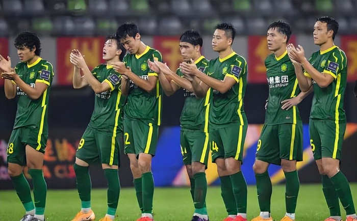 国安后卫国脚__国安前腰