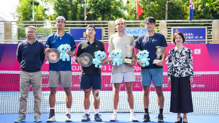 _逆转夺冠！王傲然/查尔顿斩获2026国窖1573泸州国际网球公开赛男双冠军_泸州的世界冠军