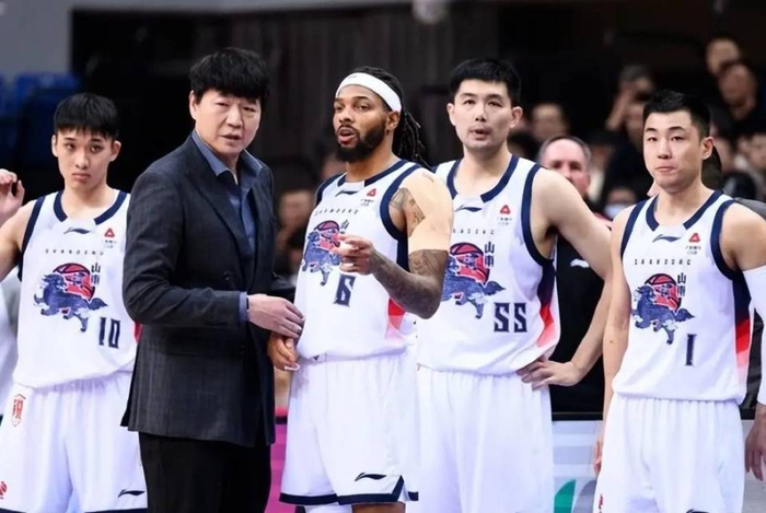 CCTV5直播辽宁男篮VS山东，广东VS广州，季后赛门票开卖真赚钱